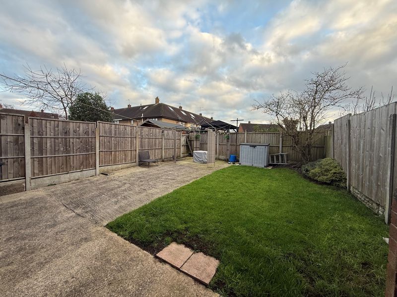 Elgar Close Great Sutton